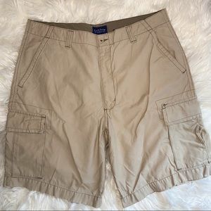 CLUB ROOM BY CHARTER CLUB TAN KHAKI CARGO SHORTS